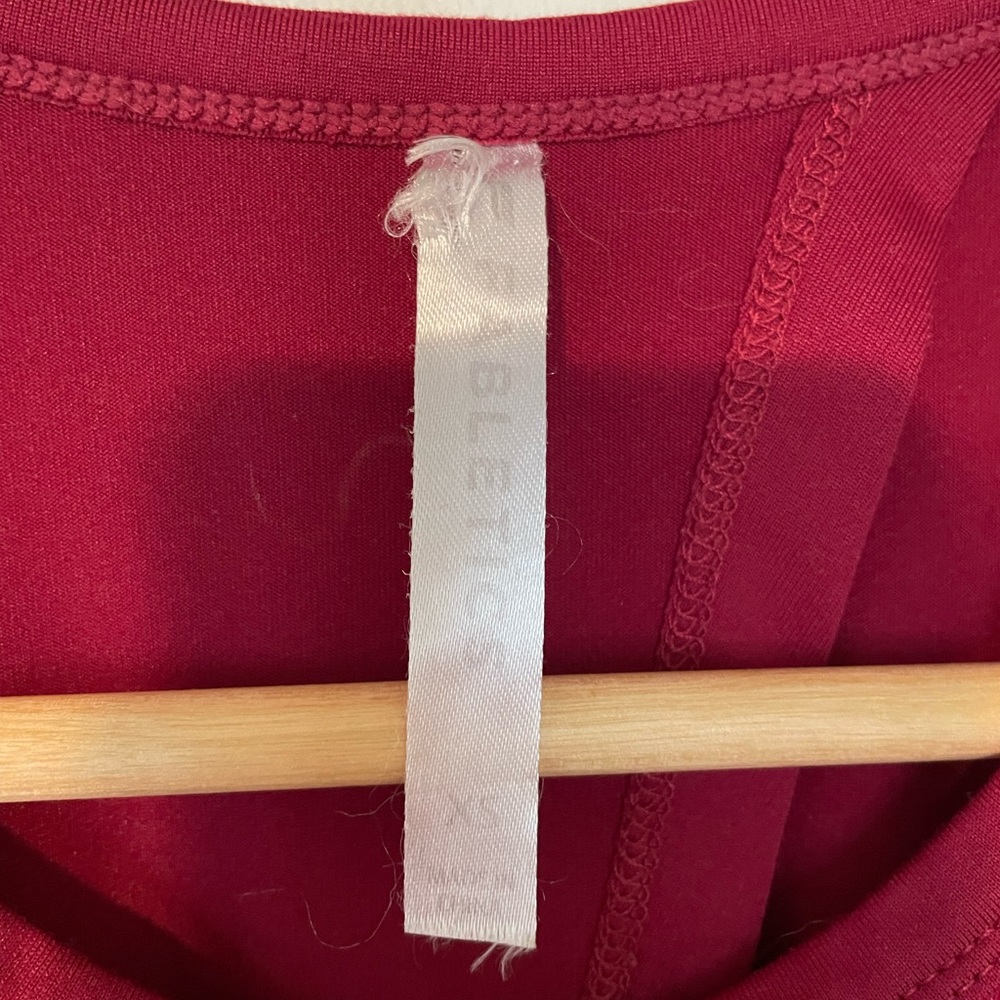 Fabletics Red Open Twist Back Workout Tank - Picture 3 of 6